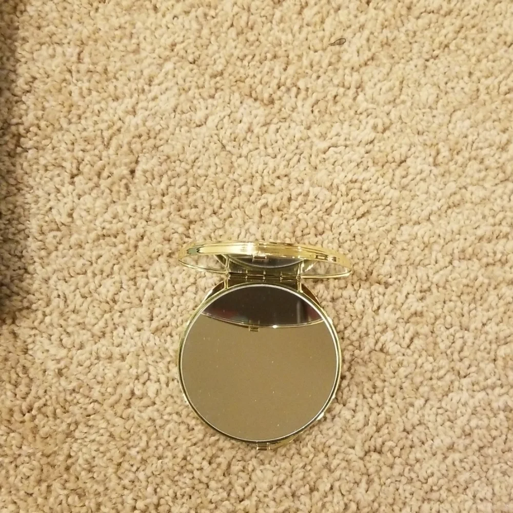 GOLD/BLACK Lipstick Holder/Round Compact Mirror